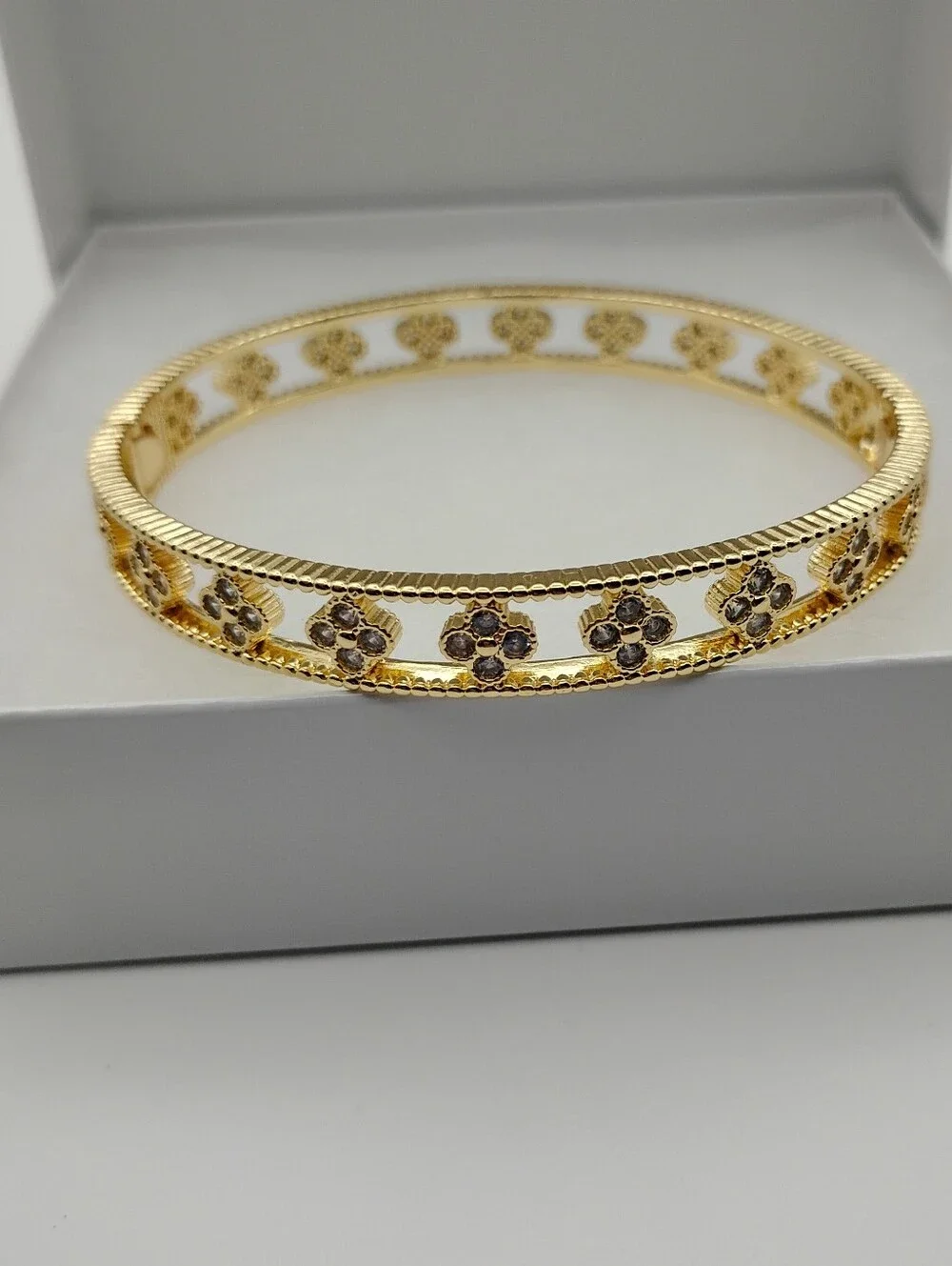 Gold Clover Crystal Filled Clasp Bangle Bracelet